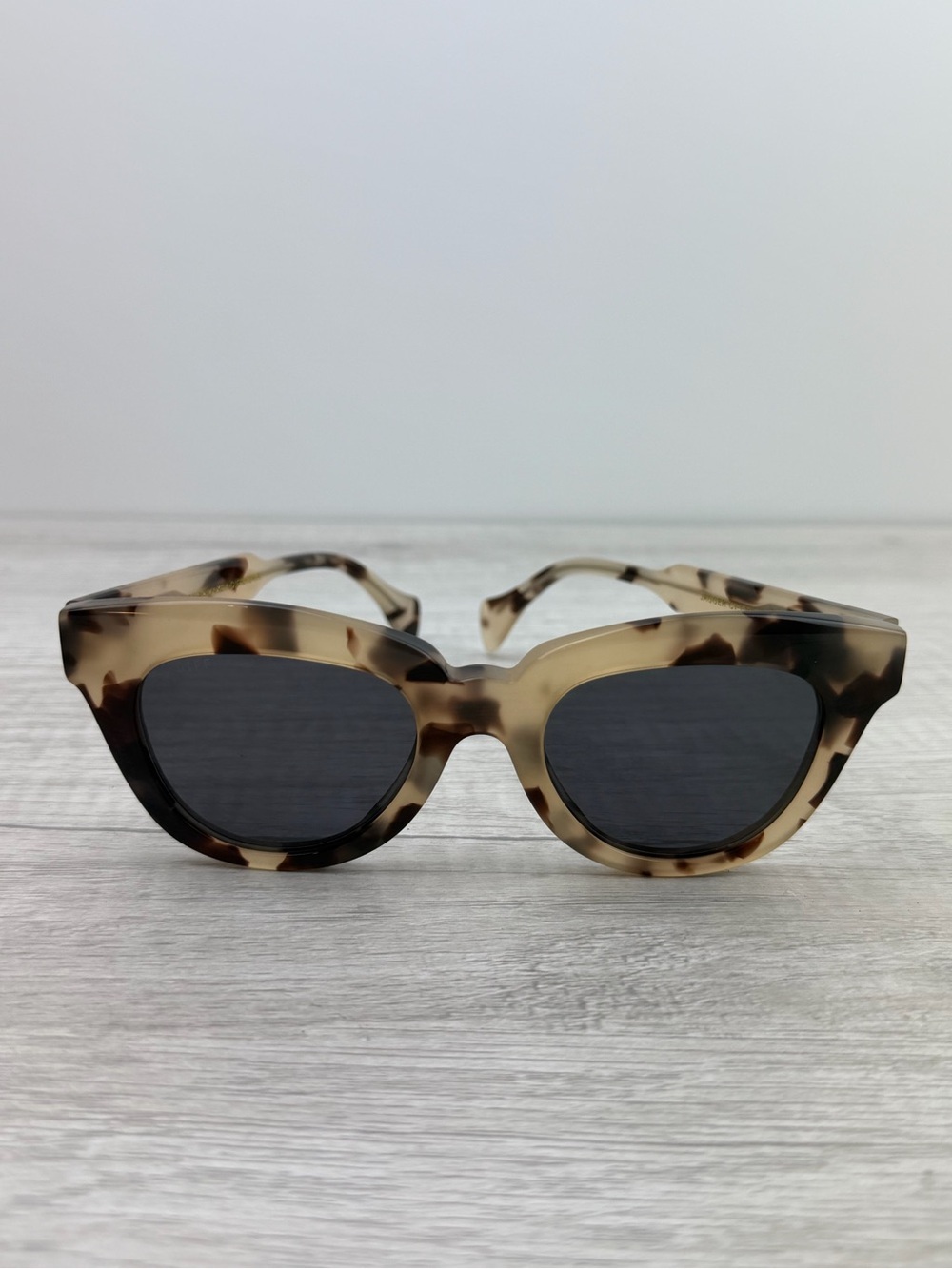 DIFF Eyewear Jagger Sunglasses Cream Tortoise Cat Eye